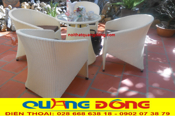 Nhà cung cấp bàn ghế giả mây uy tín tại Hồ Chí Minh