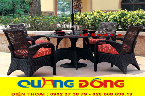 5 ưu điểm của bàn ghế giả mây tại Nội Thất Quang Đông