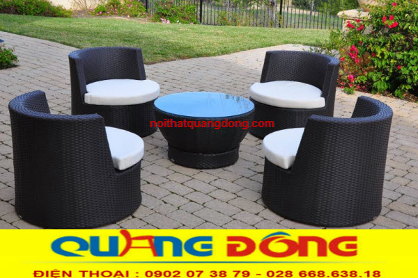 Chuyển cung cấp bàn ghế mây nhựa cho dự án resort tại Nha Trang