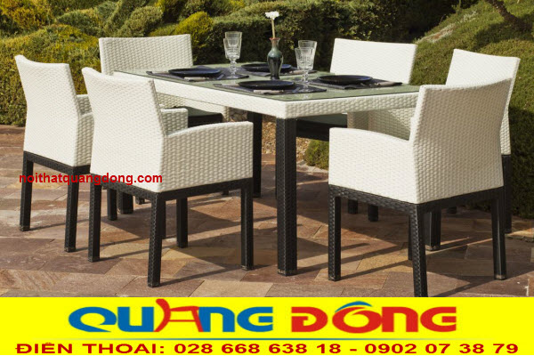 Ngoại thất bằng bàn ghế mây nhựa có gì đặc biệt.