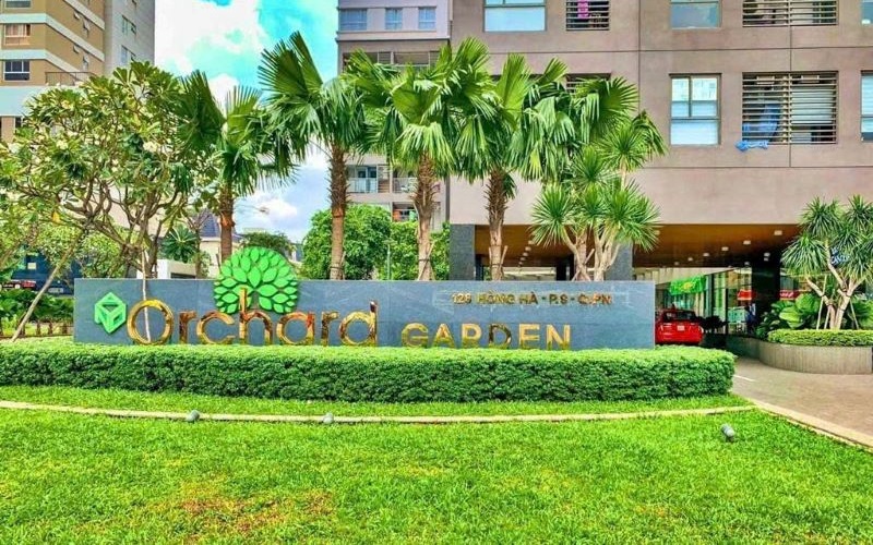 Chung cư Orchard Garden tọa lạc tại 128 Hồng Hà, Phường 9, Quận Phú Nhuận