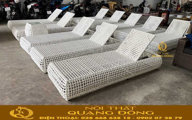 Ghế hồ bơi QD-588 được sản xuất hàng loạt tại xưởng công ty Nội thất Quang Đông