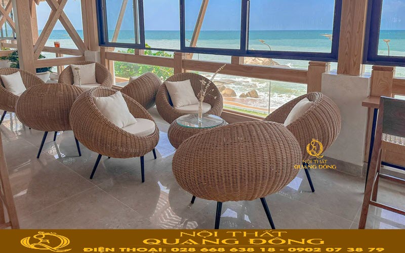 Bàn ghế giả mây QD-2093 giúp không gian thêm sang trọng , đẳng cấp hơn, hình ảnh ghi tại Trân Châu Beach & Resort - Vũng Tàu