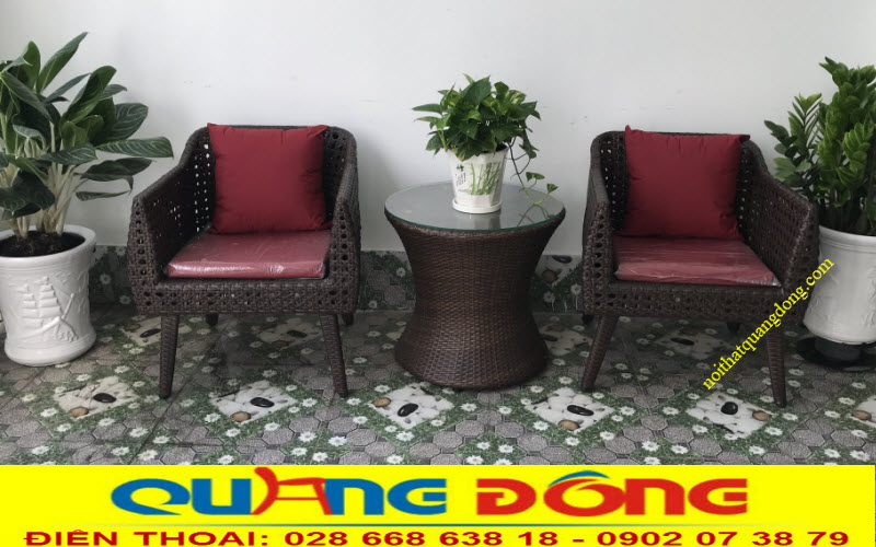 Bàn ghế giả mây QD-268 sử dụng được không gian nội-ngoại thất