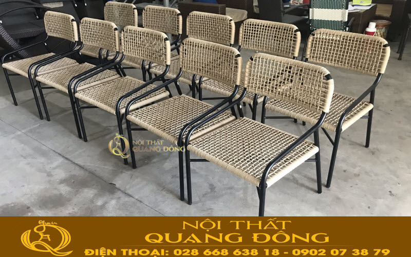 Bàn ghế giả mây QD-337 được thiết kế sử dụng cho sân vườn ngoài trời sản xuất theo yêu cầu