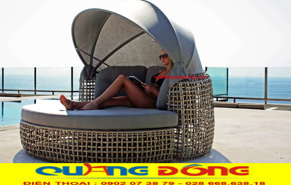 Thiết kế giường tắm nắng có mái che