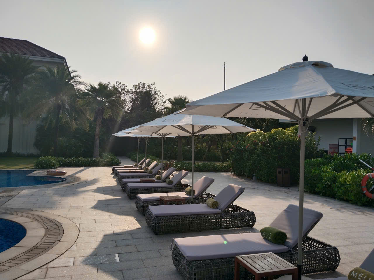 Ghế hồ bơi QD-1281 được khu nghỉ dưỡng Melia Vinpearl Phú Quốc lựa chọn