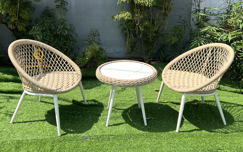 Bàn ghế mây nhựa QD-2110 - Sang trọng cho không gian ban công hiện đại