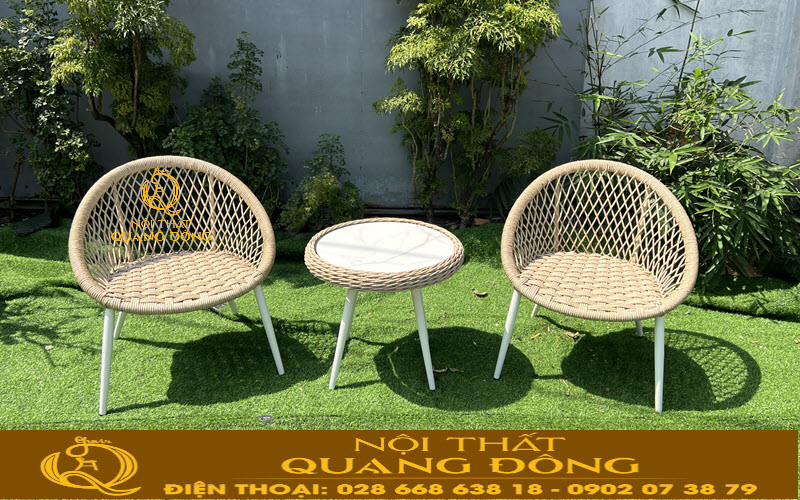 Bàn ghế giả mây QD-2110 sử dụng dây tròn dạng xoắn 5ly