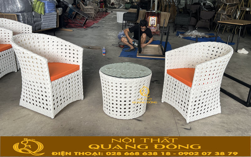 Bàn ghế giả mây QD-343 với kiểu đan mắt cáo nghệ thuật