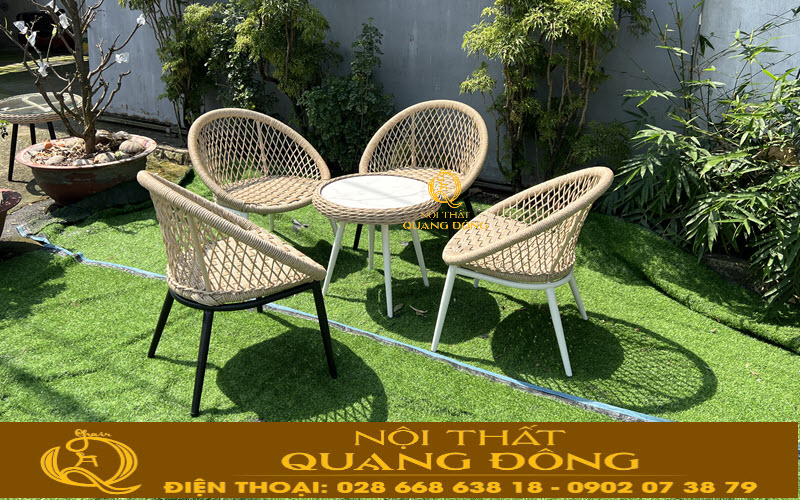 Bàn ghế giả mây QD-2109 được làm từ những chất liệu chuyên dụng ngoài trời