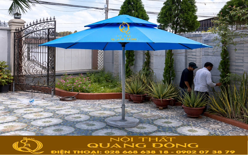 Dù đúng tâm tròn 4 mét màu xanh