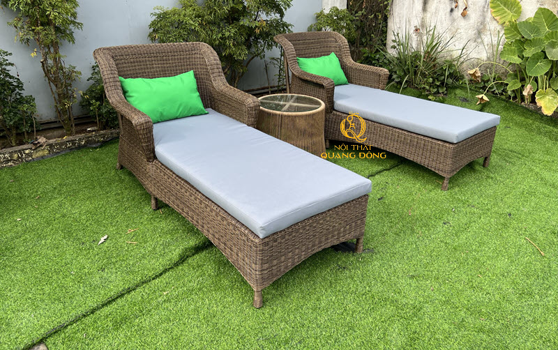 Ghế hồ bơi ngoài trời hiện đại