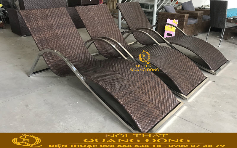 Ghế hồ bơi QD-580 khung inox đan nhựa giả mây lóng 3 dày dặn chắc chắn
