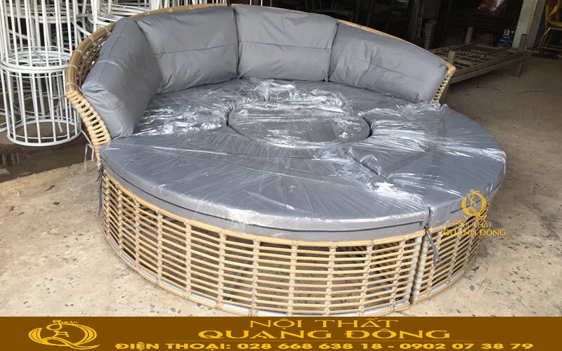 Sự khác biệt giữa ghế hồ bơi và giường tắm nắng