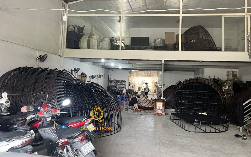 Giường tắm nắng mây nhựa QD-533 sử dụng khung thép chịu lực tốt