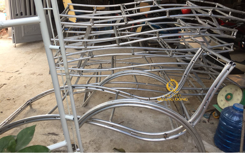 Khám phá ghế hồ bơi khung thép sơn tĩnh điện chống gỉ