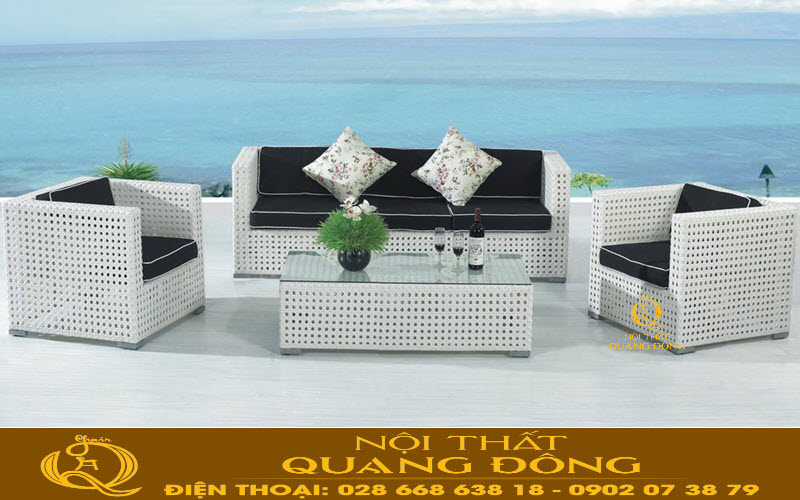 Sofa giả mây QD - 645 đan mắt cao thoáng đãng với gam màu trắng tinh khôi,
