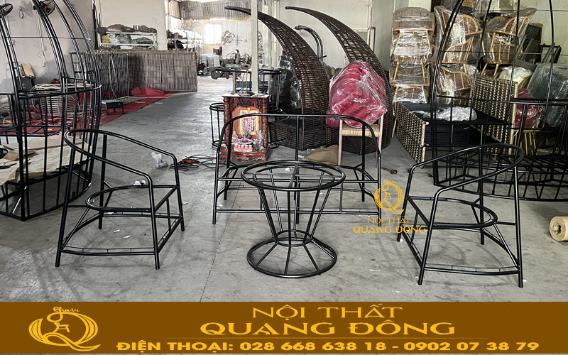 Sofa giả mây QD-756 làm bằng khung kim loại bền bỉ