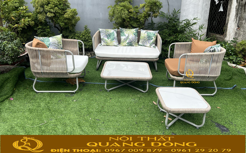 Sofa giả mây QD-759 đan sợi dầy dù theo chiều chọc thông thoáng