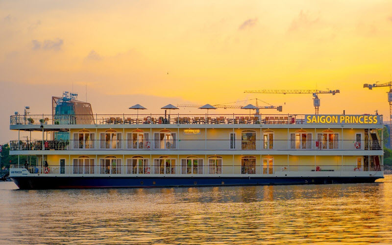 Tàu Saigon Princess