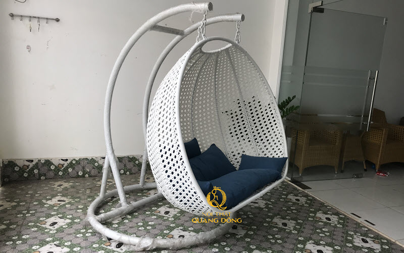 Xích đu giả mây QD-422 thiết kế hiện đại, điểm nhấn đẹp cho không gian